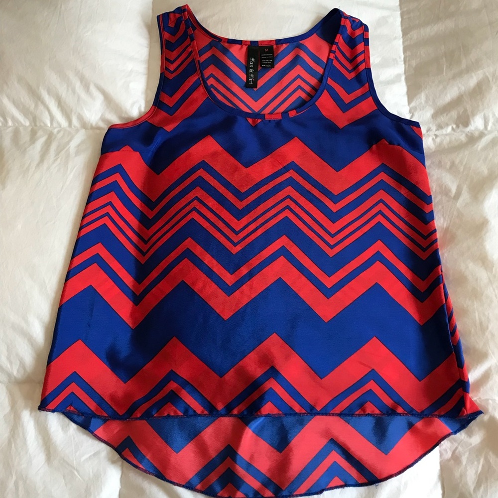 Fun & Flirt Hi-low Chevron Top
